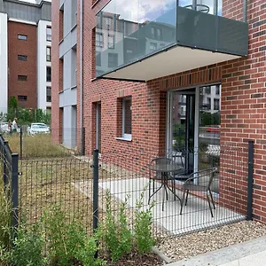 Uroczy Apartament Nad Motławą, Miejsce Parkingowe W Strzeżonej Hali Apartament